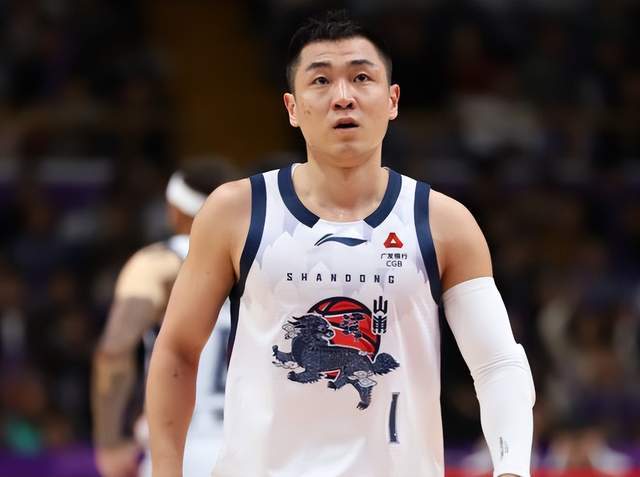 皇冠体育登录入口-山东男篮不敌广州：外援短板明显、威金顿打脸邱彪后卫都是于德豪